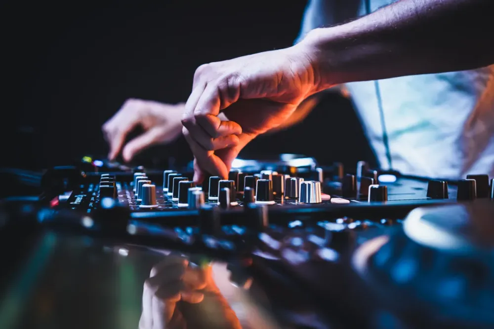 Dj Slon & Katya в Москве – 5 сентября 2026 | Билеты