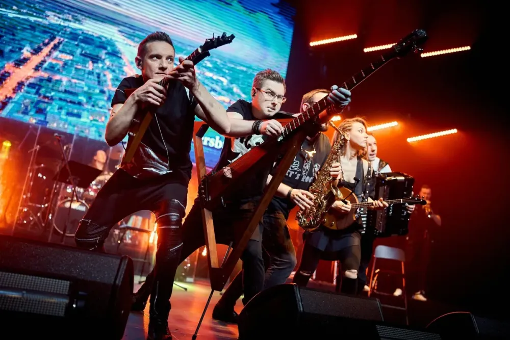 Новогодняя дискотека Bis-Quit Band 24.12.2026 Санкт‑Петербург