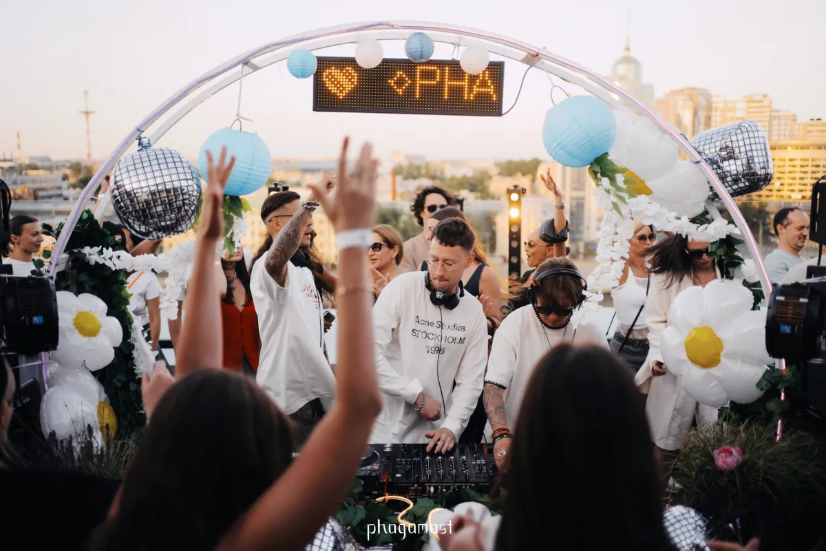 Phagamast Rooftop – дневная вечеринка на крыше в Питере 22.08