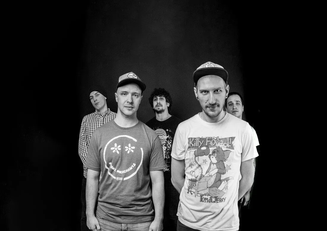 Lucky Horse: трибьют русского панка в Heaven Bar 16.10.2026