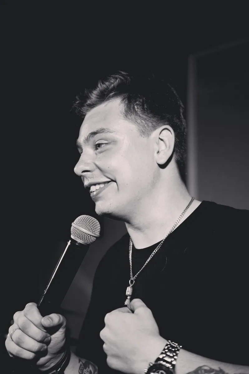 Сергей Орлов и Настя Веневитина: стендап в Москве 21.08.2026
