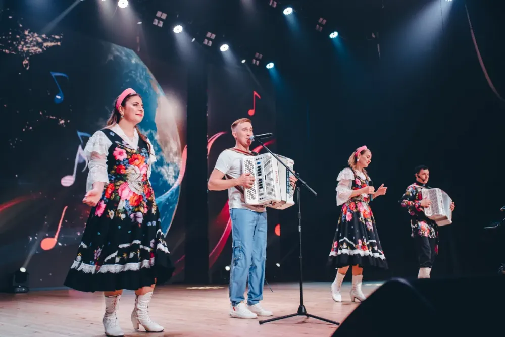 Концерт «Играй, гармонь! Звени, балалайка!» в Самаре