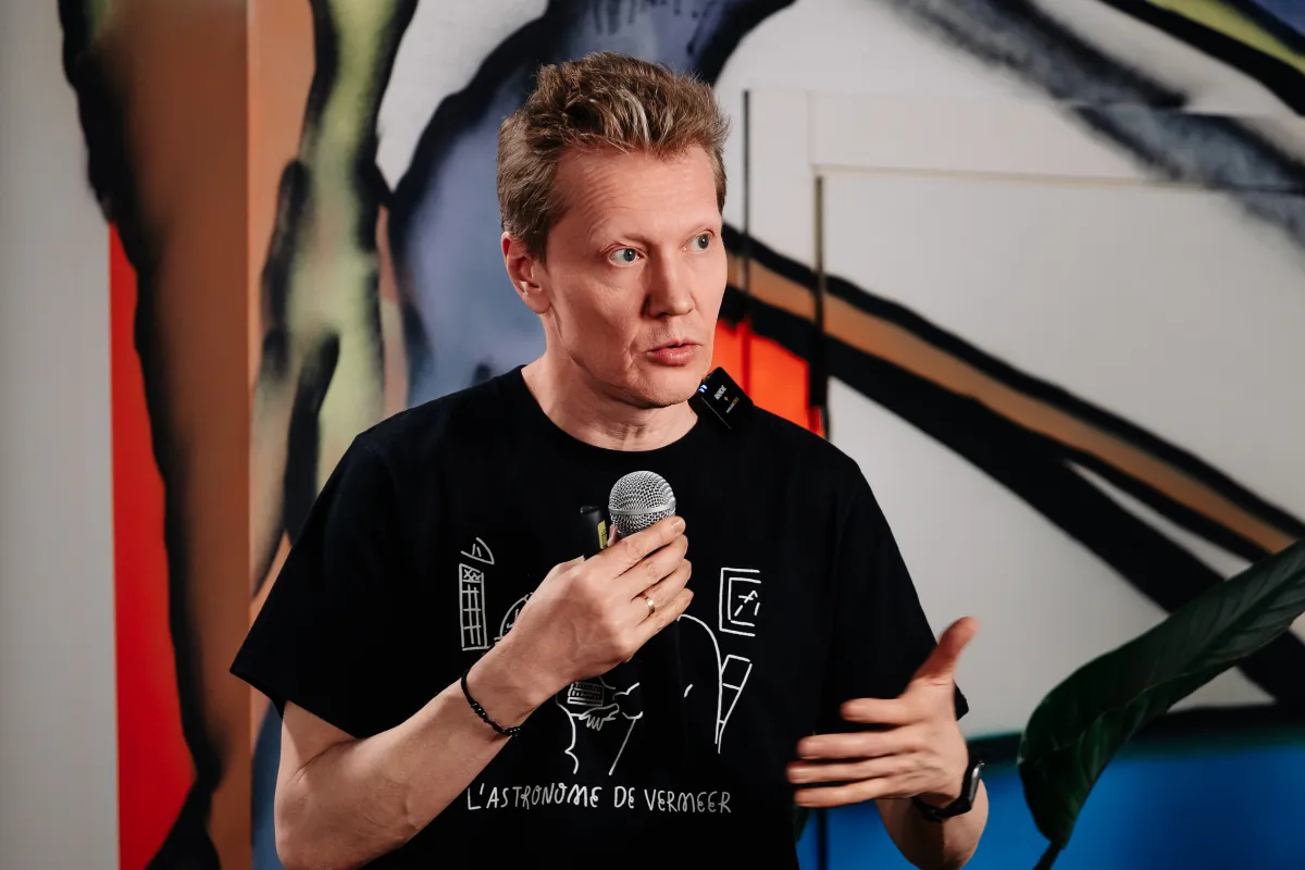Сергей Попов: лекция о составе Вселенной в СПб