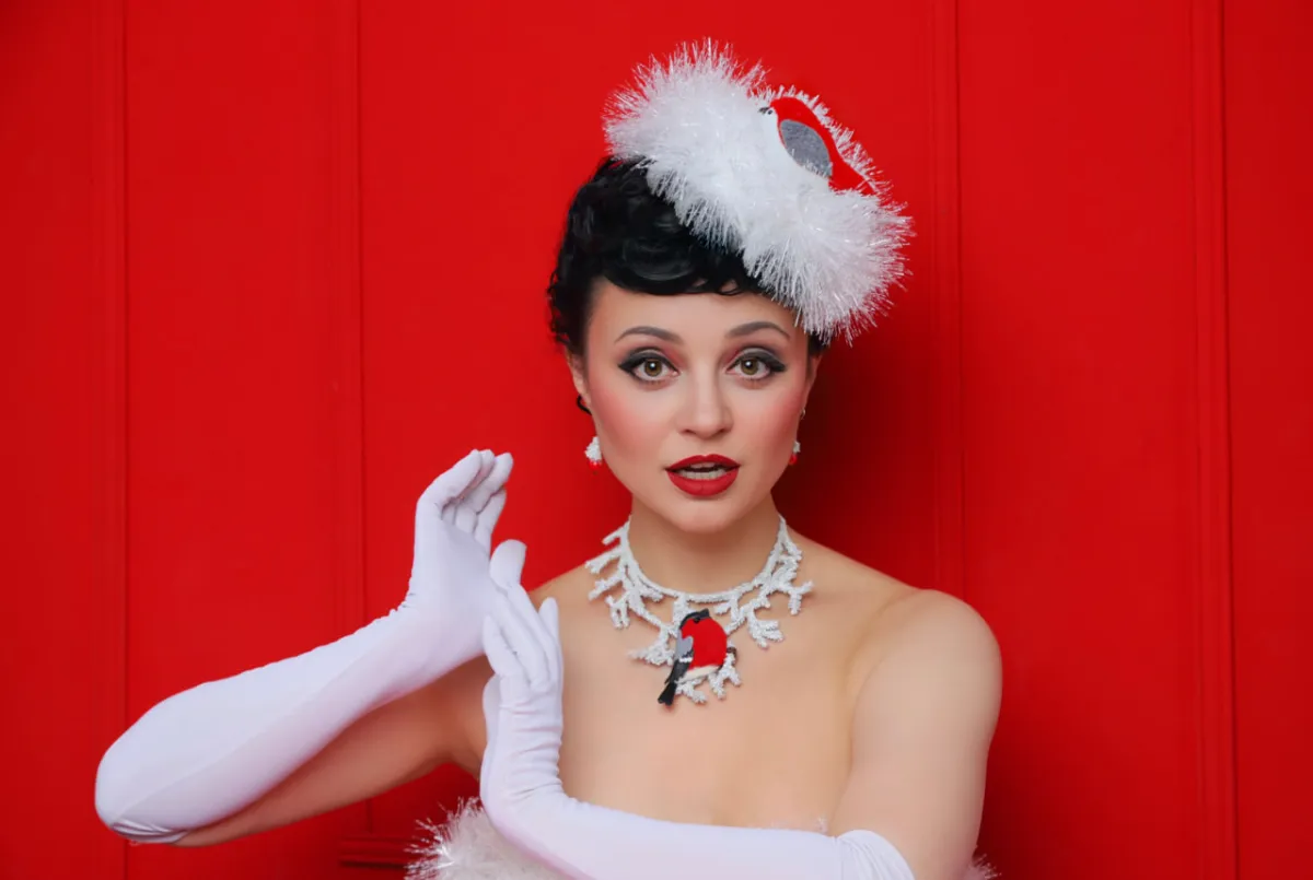 Билеты на бурлеск-шоу: советский Новый год в Москве 30 дек 2025