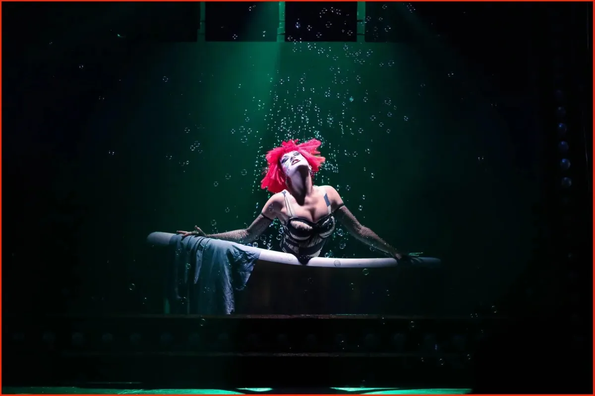 Билеты на фрик-кабаре «12 стульев» в СПб 26 Фев 2026