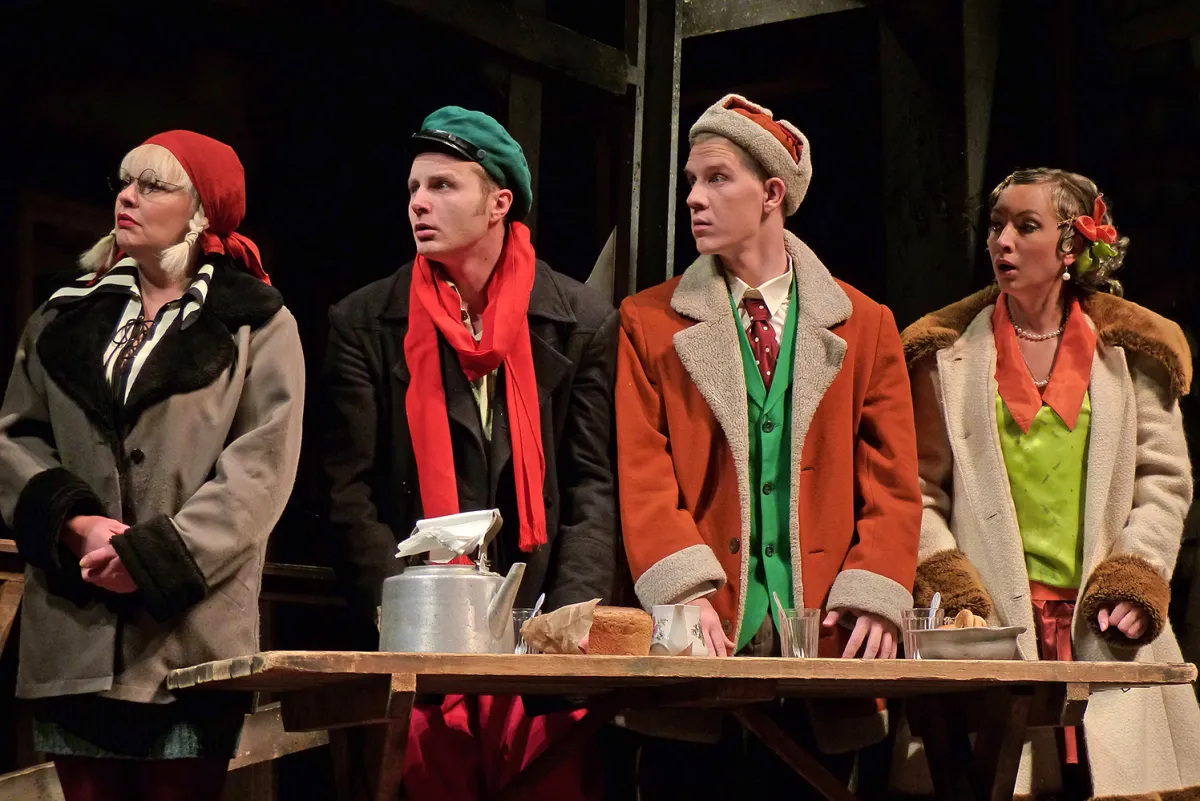 Билеты на Квадратура любви – театр в Волгограде 06 янв 2026