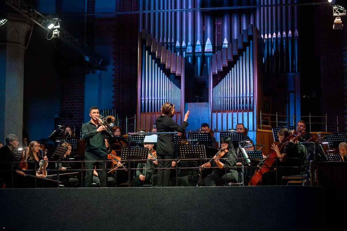 Билеты на Новогодний бал у Имре Кальмана: 27 Дек 2025, Калининград