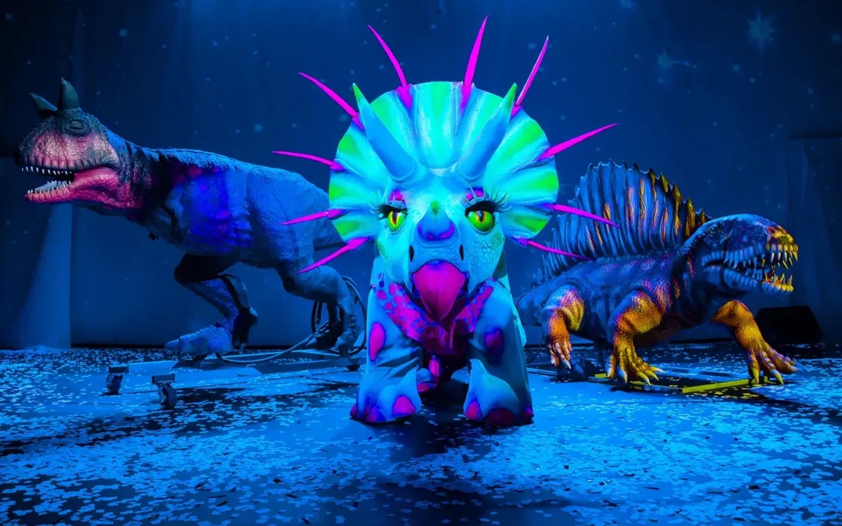 Билеты на шоу "Яйцо Динозавра" 22 Фев 2026 Москва