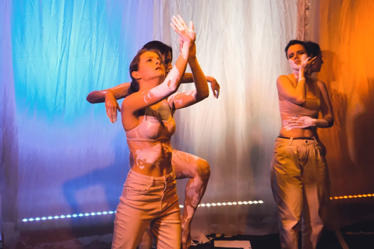 Билеты на спектакль Мгновения в Воронеге 17 янв 2026