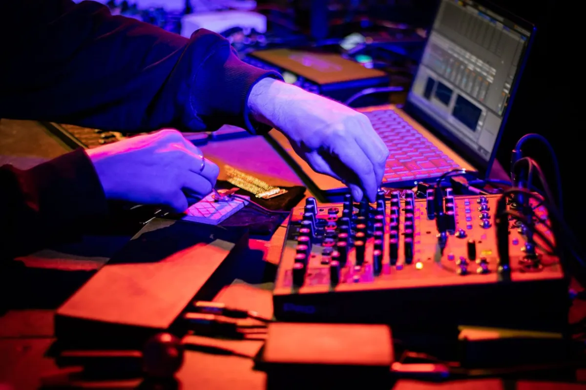 Билеты: Звуковой театр. 08 янв 2026. Санкт-Петербург