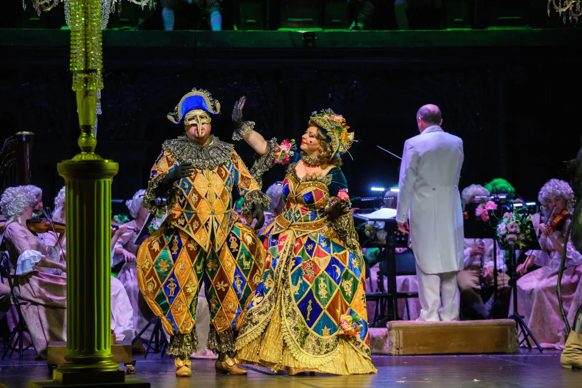 Билеты на Дворцовую феерию в СПб 31 дек 2025