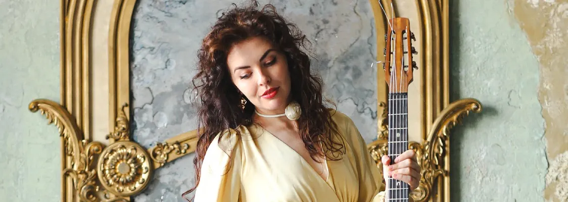 Билеты на Christmas Jazz Manouche: Лу Головина, 30...