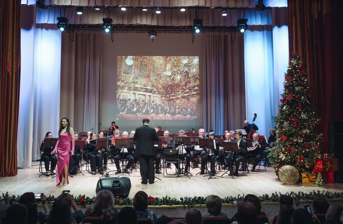 Билеты на концерт Новогоднее кино в Улья...