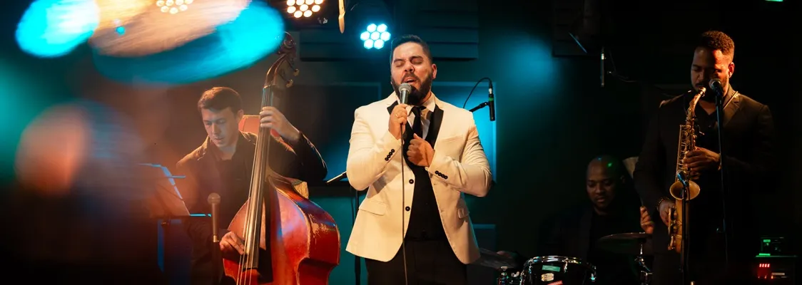 Билеты на Christmas in New York: Эндрю МакФадден, 15 дек 2025, Москва