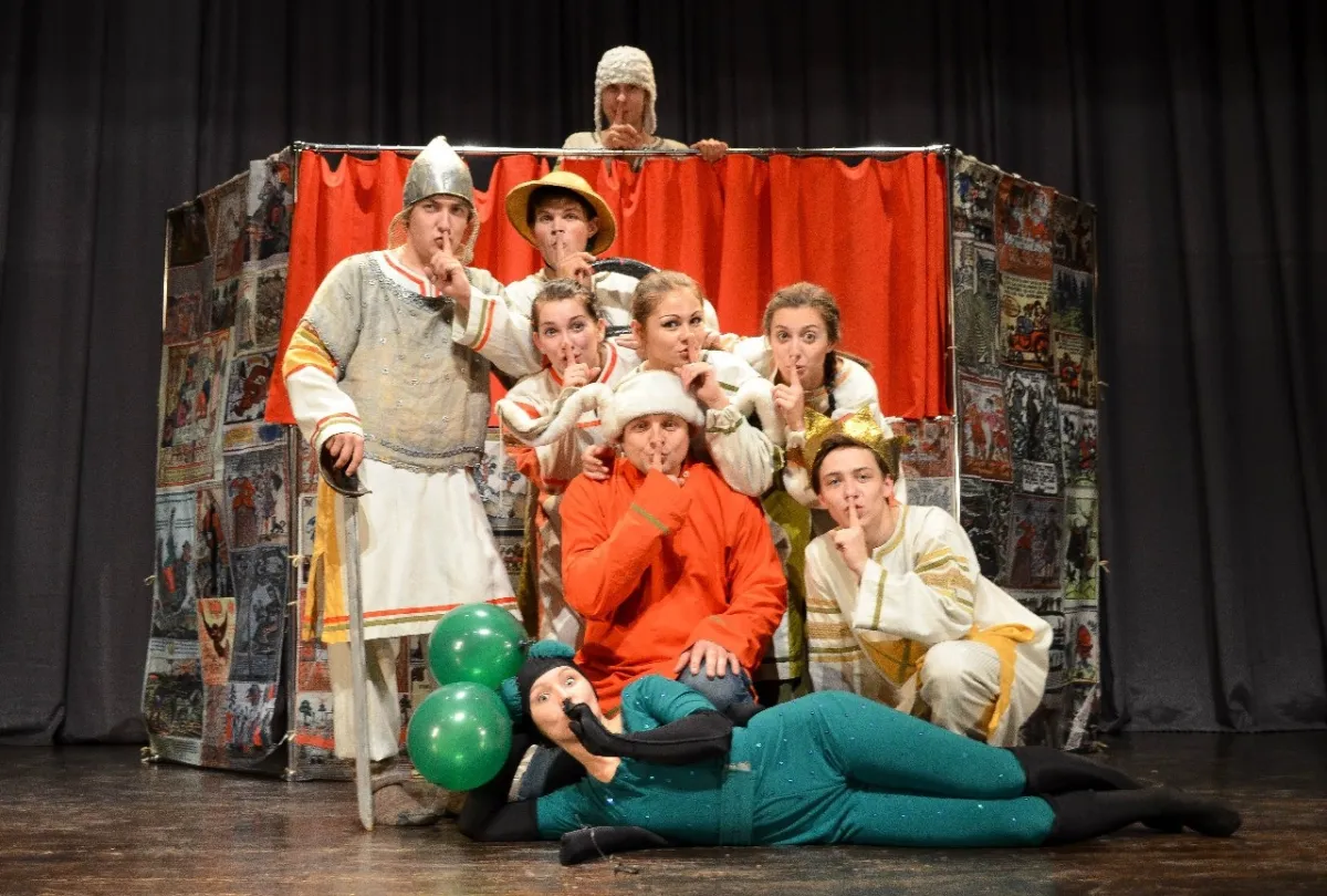 Билеты на Молодильные яблоки в Омске 05 Янв 2026