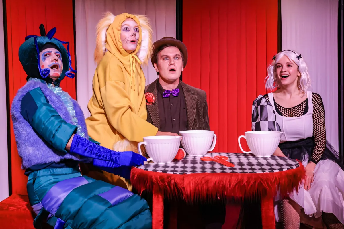 Билеты на Алису в Стране Чудес (англ.) 01 мар 2026