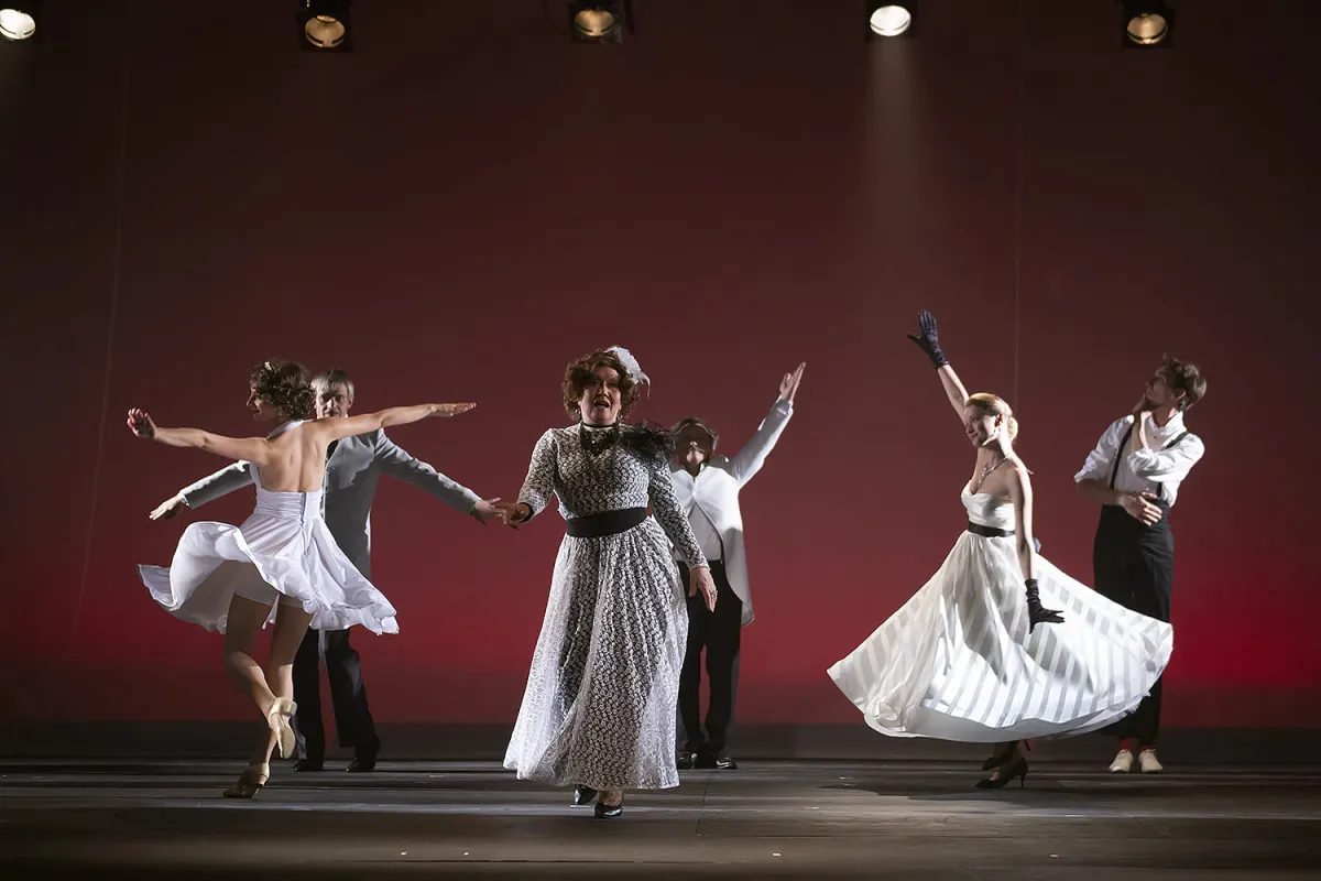 Билеты на Примадонны в СПб 31 Дек 2025