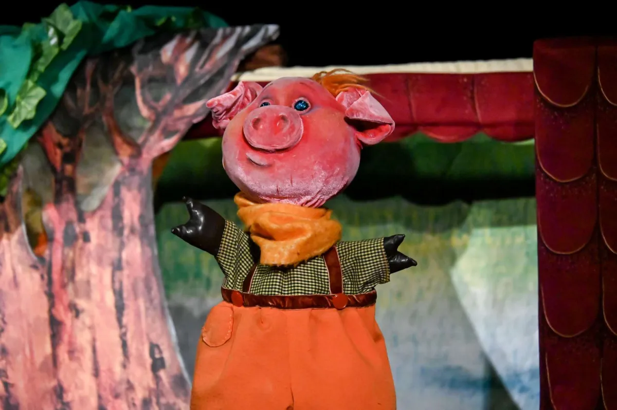 Билеты на спектакль «Три поросёнка» 17 янв 2026 в Челябинске