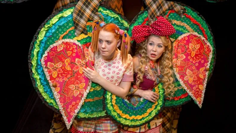 Билеты на Вверх тормашками в Астрахани 22 фев 2026