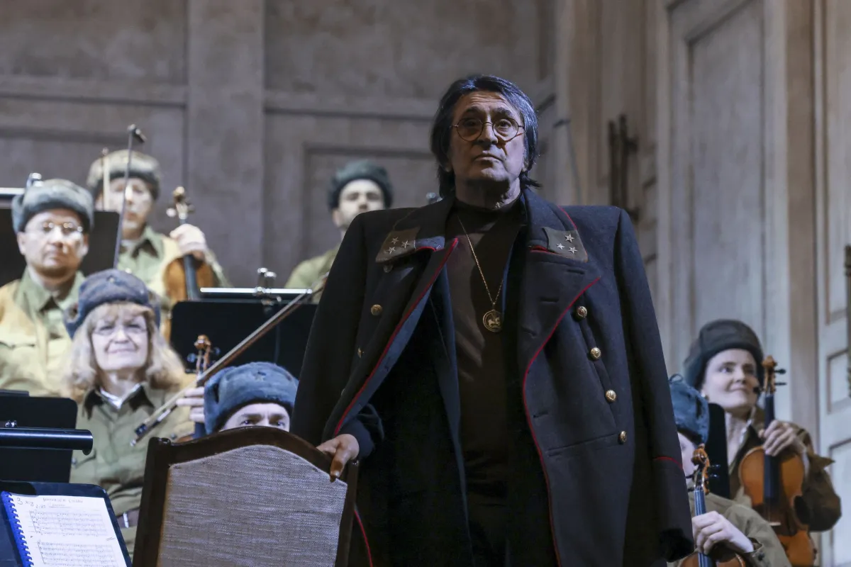 Билеты на спектакль "Живые и мертвые" 22 дек 2025, Москва