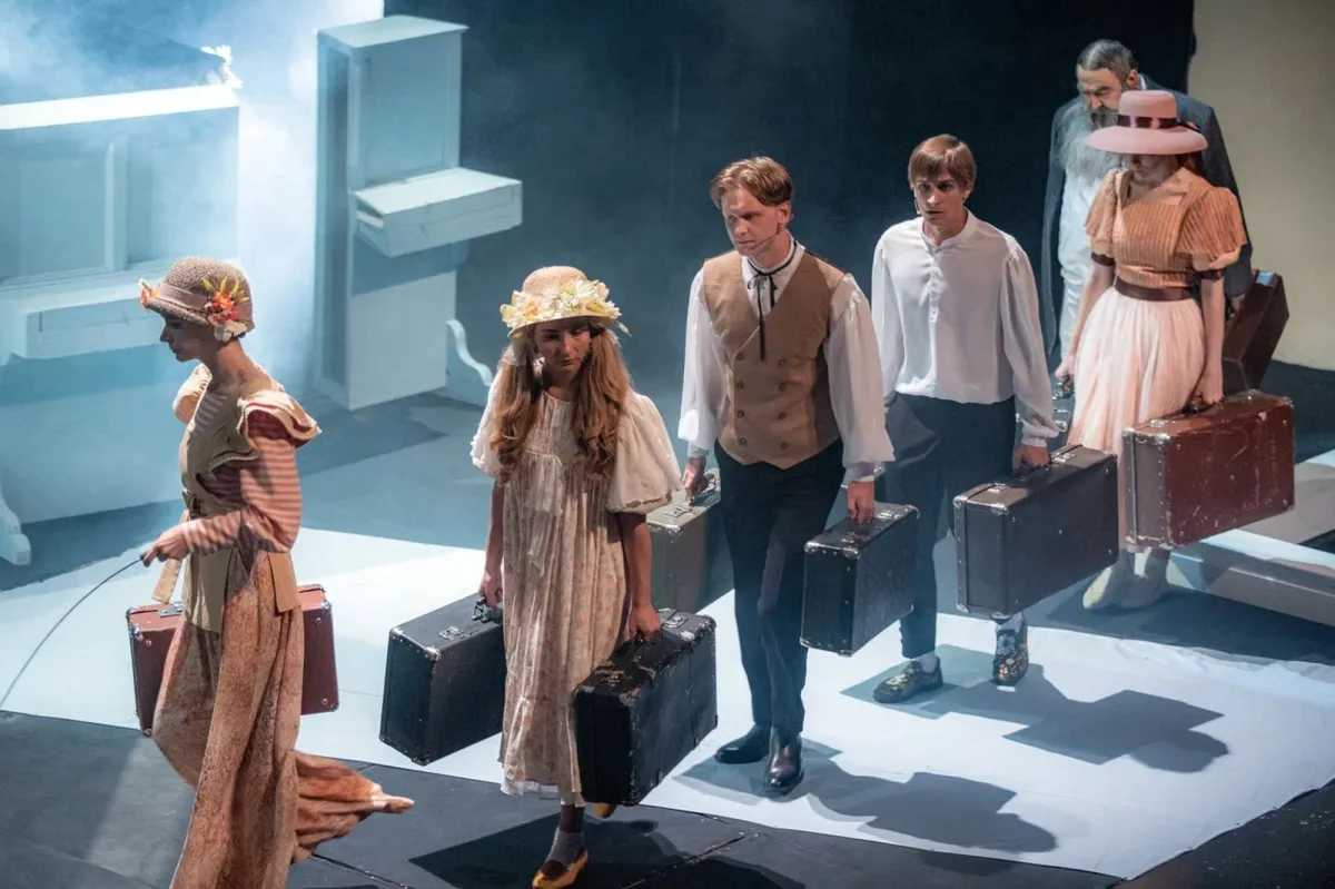 Билеты на "Отрочество" в Ижевске 30 Янв 2026