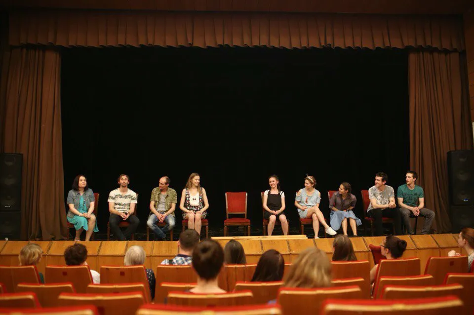 Билеты на «За белым кроликом» в Воронеже 10 дек 2025