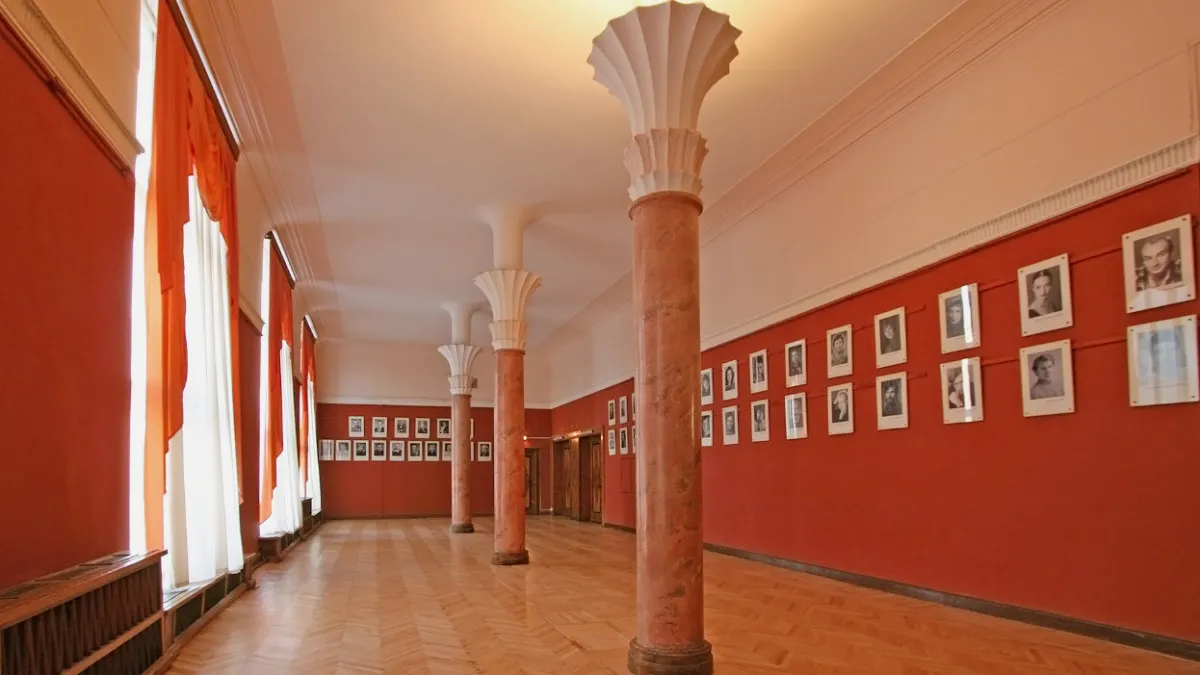 Билеты на rewritten_textpstrongСны белых ночейstrong это ...