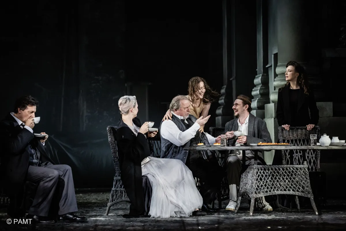 Билеты на "Усадьба Ланиных" в Москве 14 Янв 2026