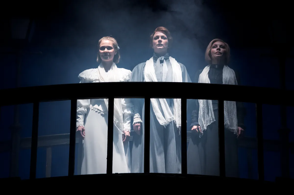 Билеты на спектакль Три сестры в Москве 29 Дек 2025