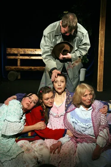 Билеты на спектакль Дачницы в СПб 28 Дек...