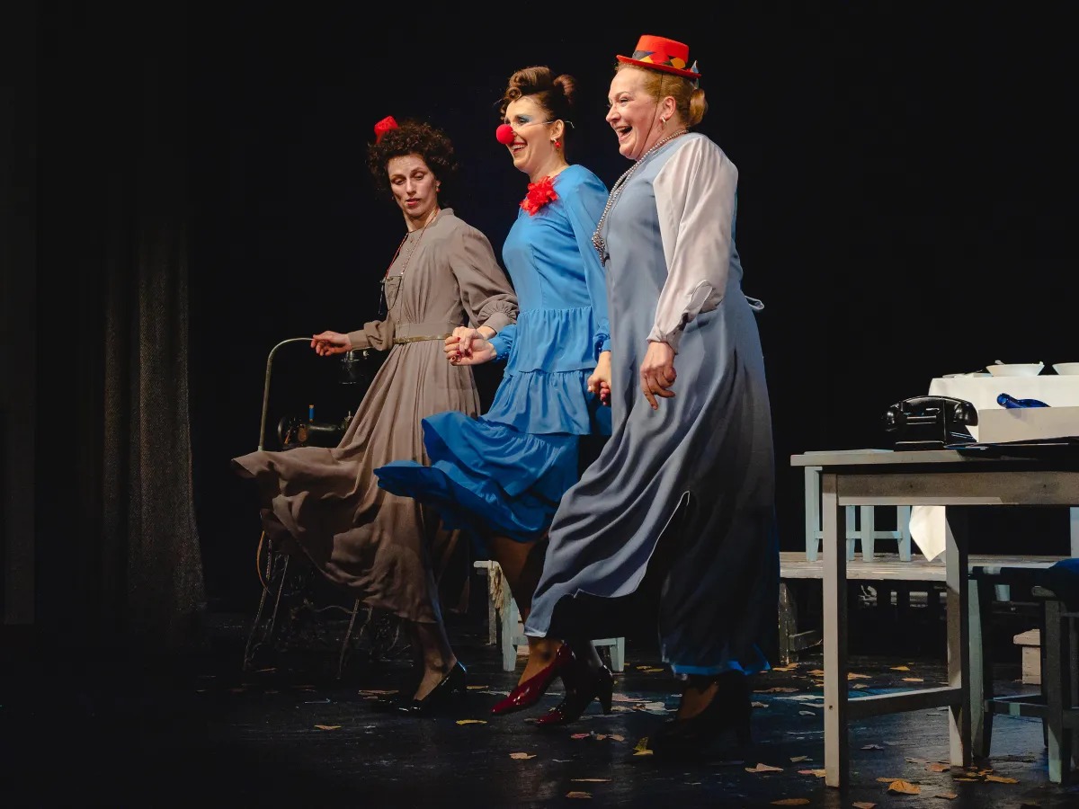 Билеты на Тремя этажами выше в Москве 21 янв 2026