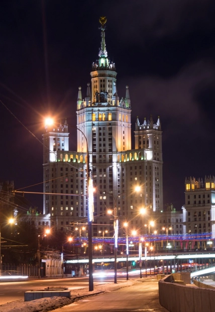Вечерняя Москва 21 дек 2025: экскурсия по огням столицы