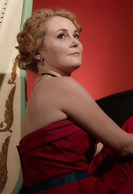 Концерт 28 дек 2025: арфа и оперные арии в СПб