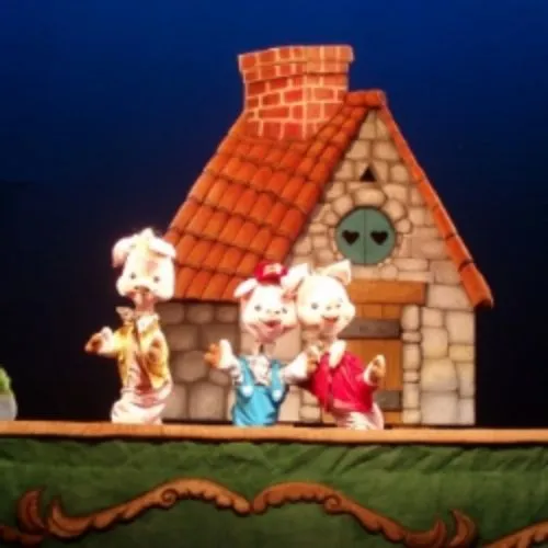 Билеты на "Три поросенка и волк" 6 дек 2...