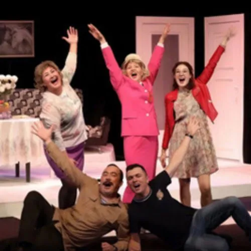 Билеты на комедию «Жить – хорошо!» в Уфе 27 дек 2025