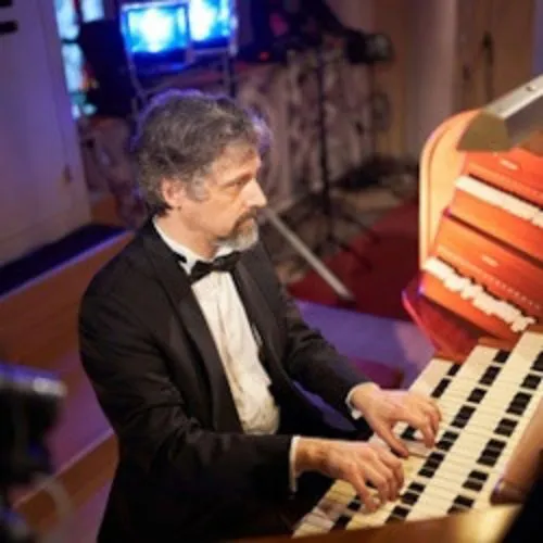 Билеты на Рождественские вечера у органа 4 янв. Москва