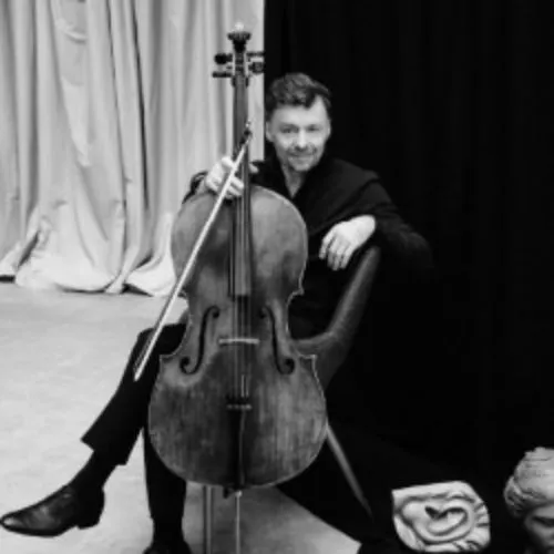 Билеты на концерт Рустама Комачкова 28 дек 2025 Москва