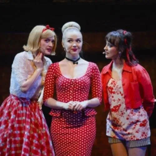 Билеты на "Восемь женщин" 17 янв 2026, Самара