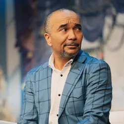 Комедия в Екатеринбурге 24 авг 2026: чем закончится встреча?