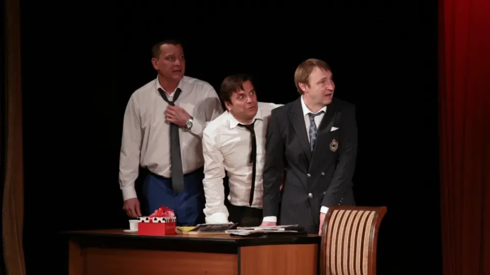 Билеты на Трое на качелях 29 Дек 2025