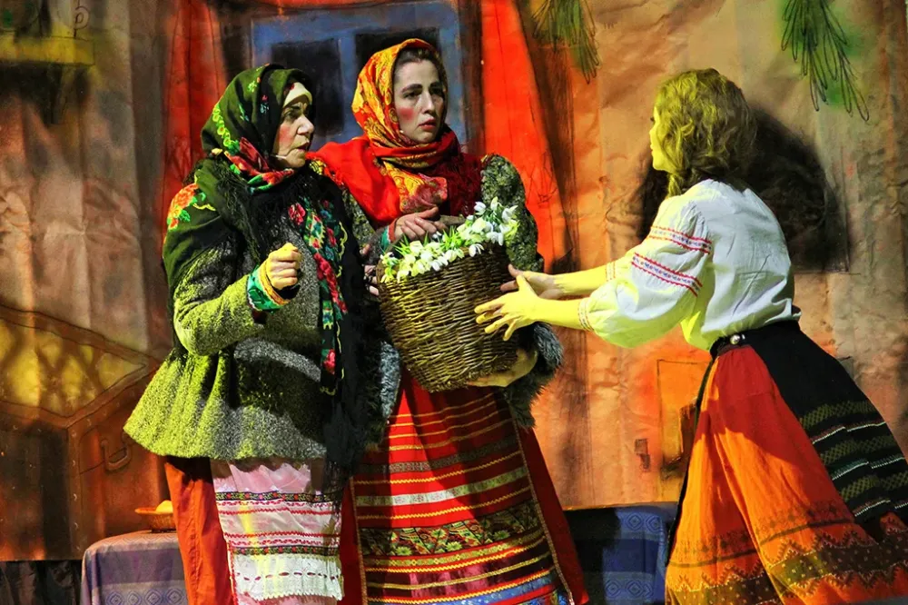 Билеты на "Двенадцать месяцев" 19 Дек 2025