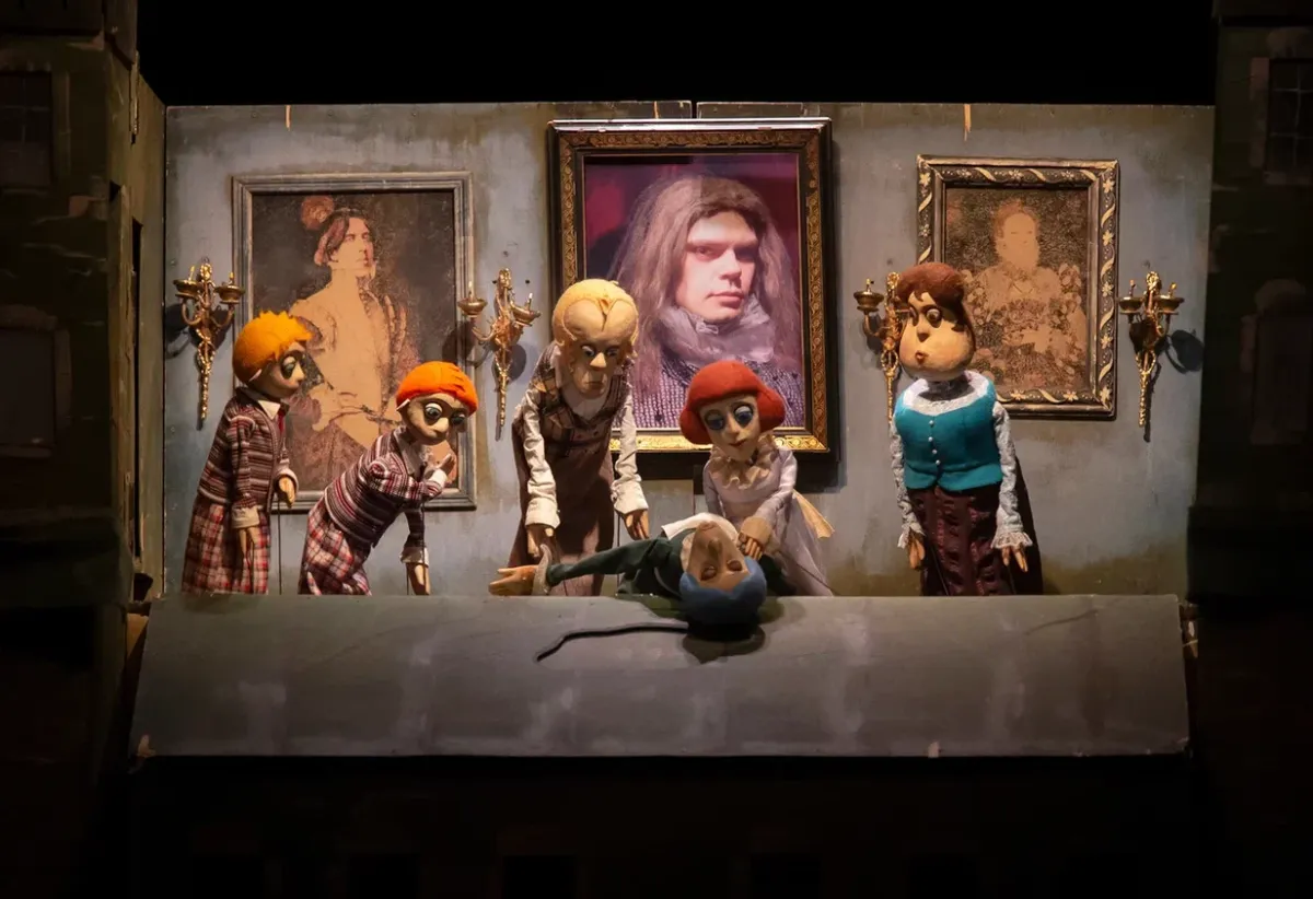 Билеты на Кентервильское привидение, 11 ...