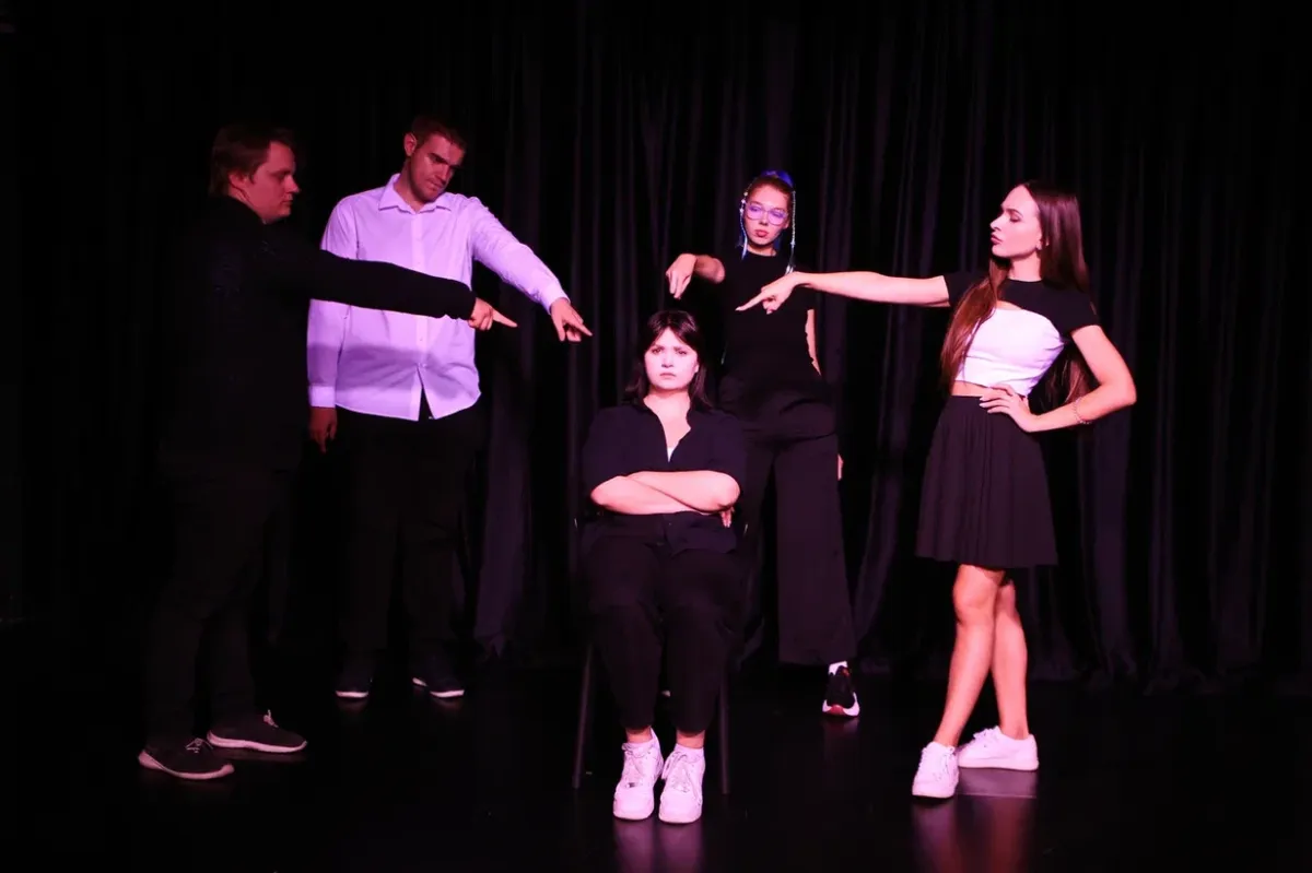 Билеты на «Яна нравится всем. Нет» в Москве 23 дек 2025