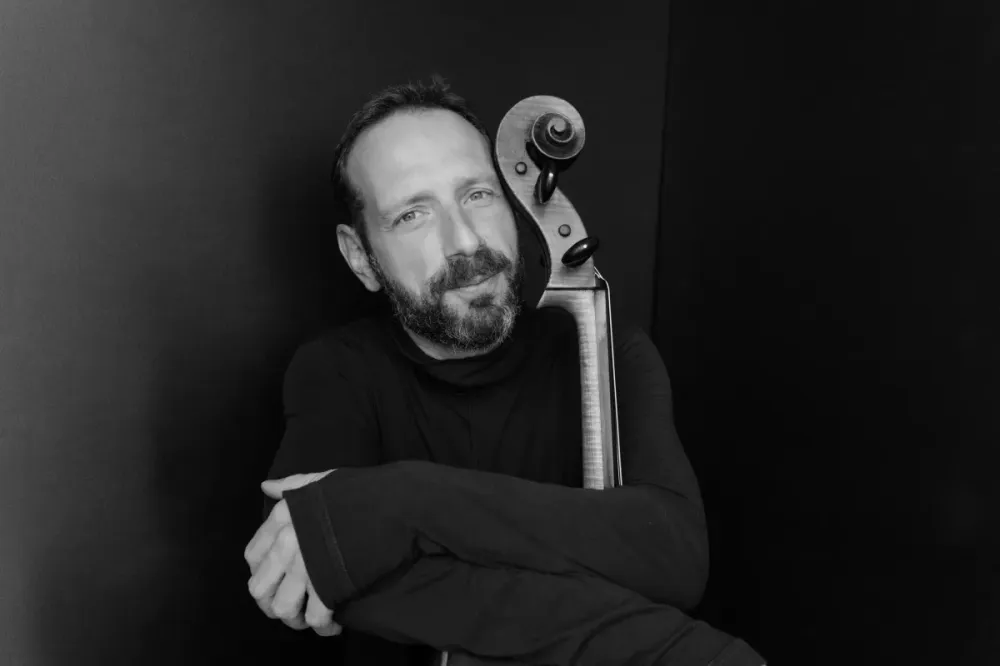 Билеты на Баранова, Андрианова, Емельянова в Москве 09 апр 2026