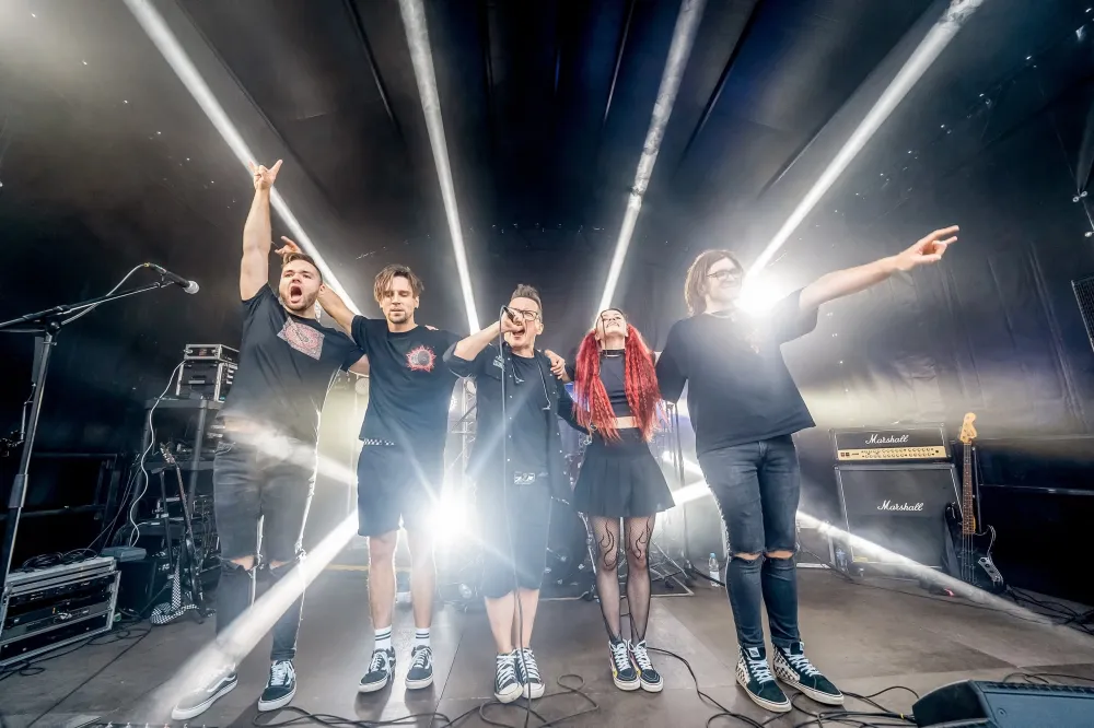  Sellout в Base: юбилейный концерт 21 фев 2026, Москва 