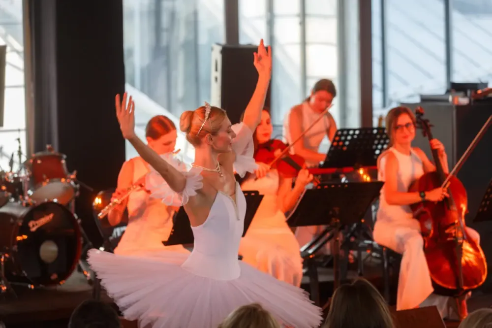 Билеты: Чайковский при свечах, Москва 03 Янв 2026