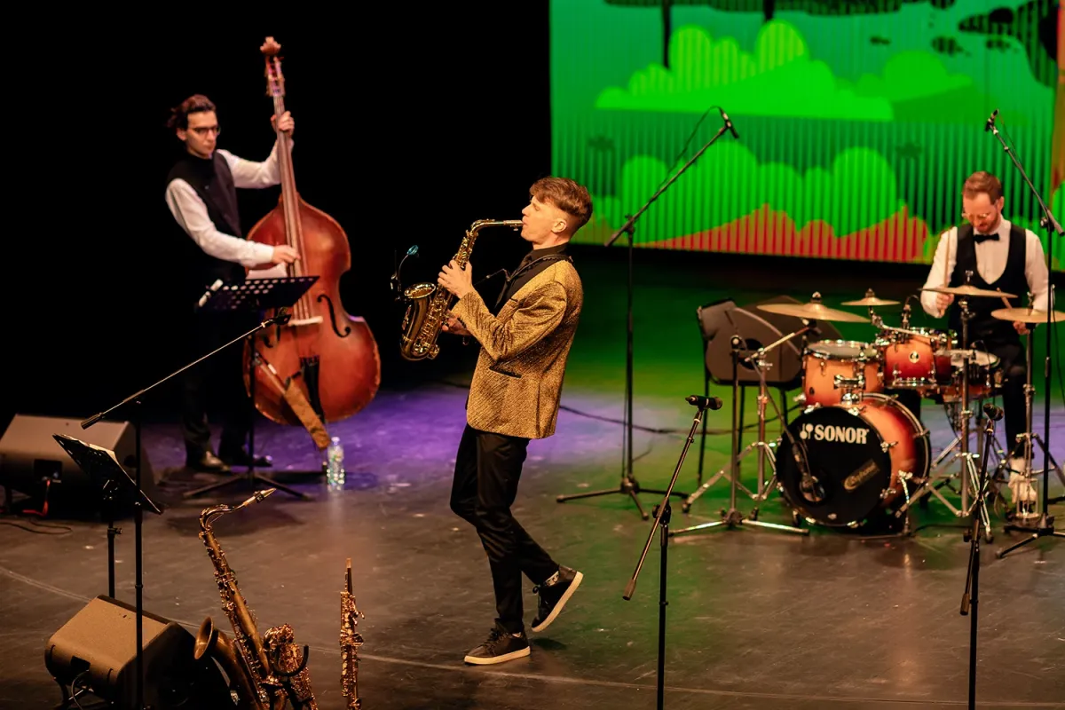 Билеты на Новогодний джаз в Зеленограде 20 дек 2025