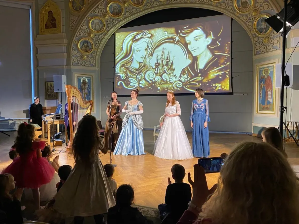 Билеты на Новогодний бал Золушки в Москве 20 Декабря 2025