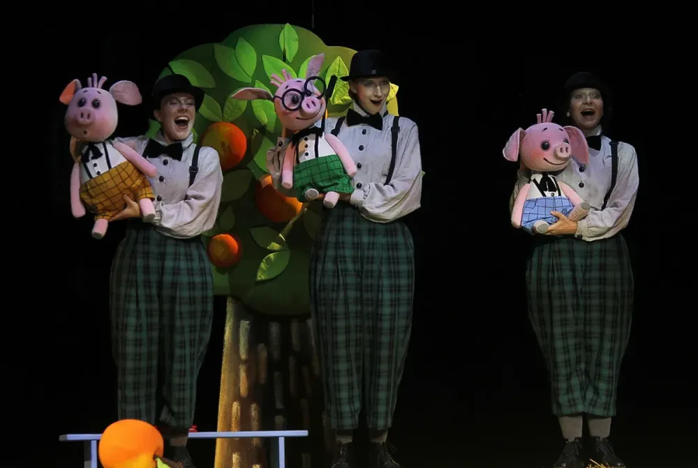 Билеты на Три поросёнка в СПб 16 янв 2026