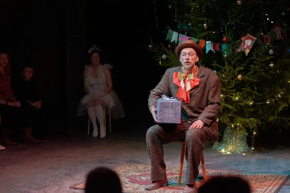 Билеты на Ёлку в Театре Поколений 25 Дек 2025